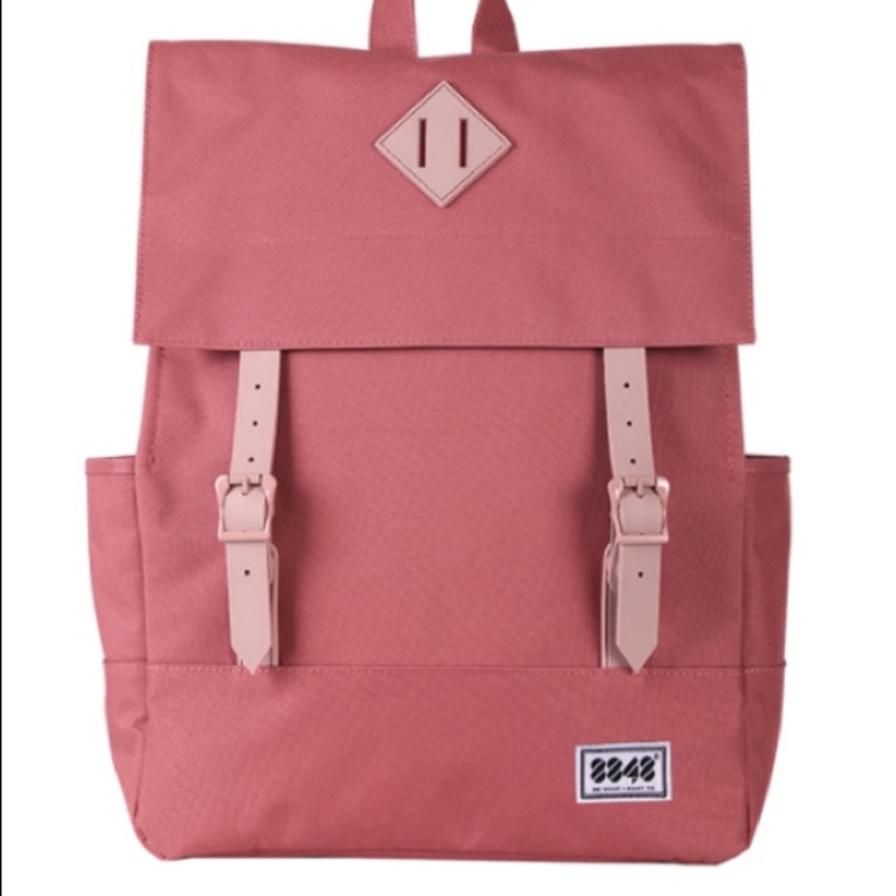 📚🍎BRAND NEW Pink backpack!🍎